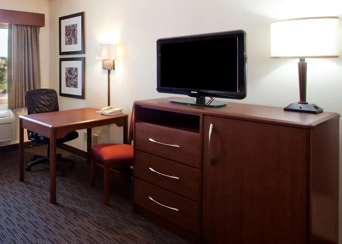 Red Lion Inn & Suites Grimes